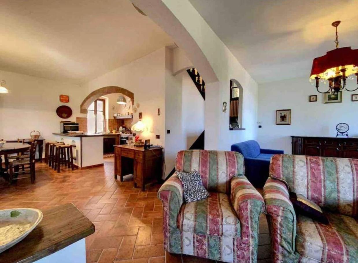 La Villa Del Borgo Massa Marittima Exterior photo